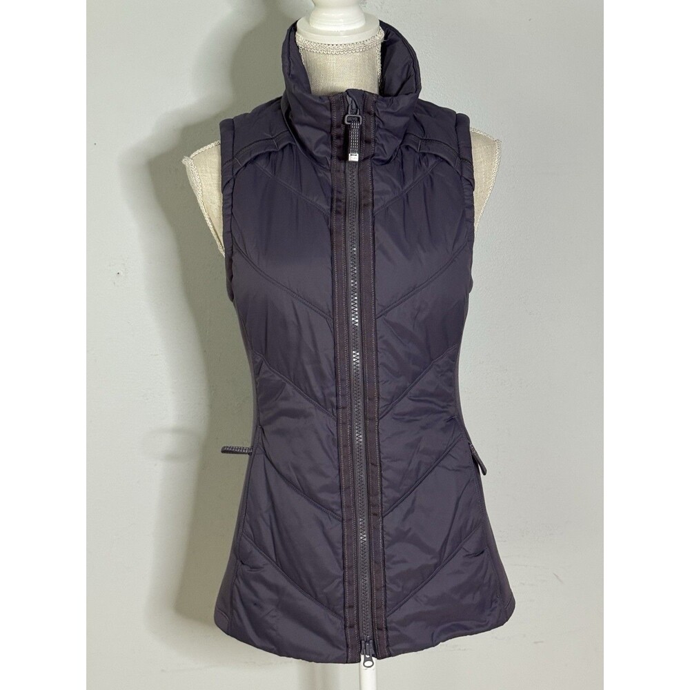 Athleta Rock Ridge Primaloft Vest in Dusk Violet Women's Size Small Outdoors